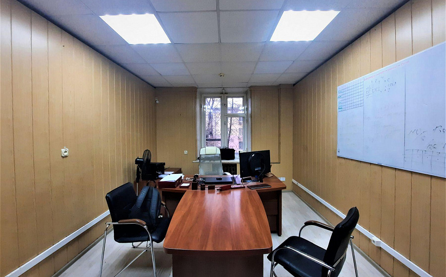 Продам отдельно стоящее здание, 2 100 м² фото