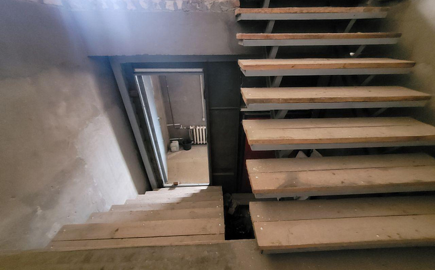Сдам отдельно стоящее здание, 377 м² фото
