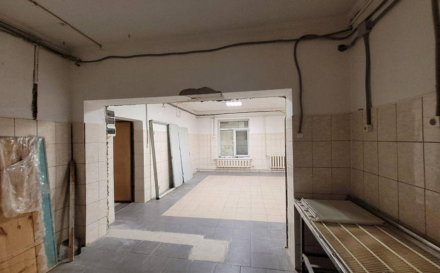 Сдам отдельно стоящее здание, 377 м² фото