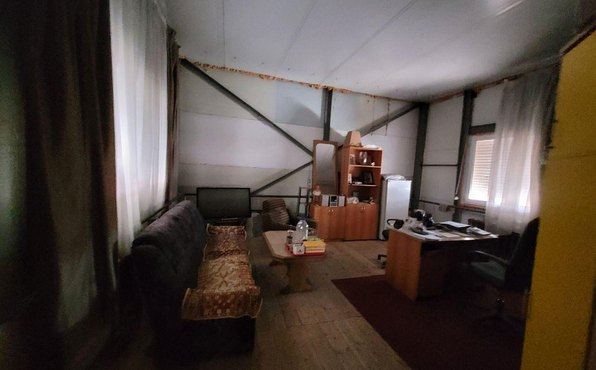 Сдам отдельно стоящее здание, 377 м² фото