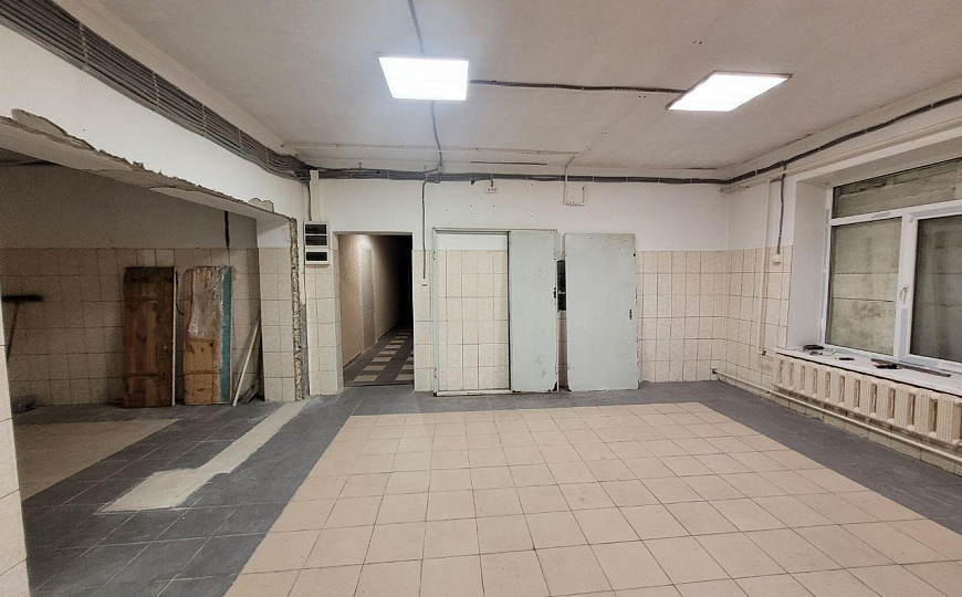 Сдам отдельно стоящее здание, 377 м² фото