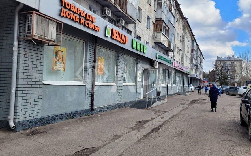 Торговая площадь 110м² на хорошем трафике фото