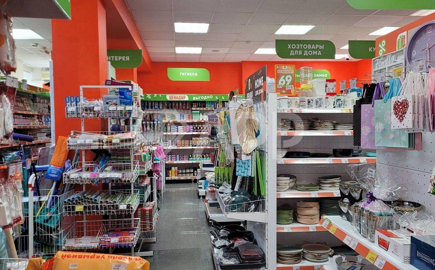 Торговая площадь 110м² на хорошем трафике фото