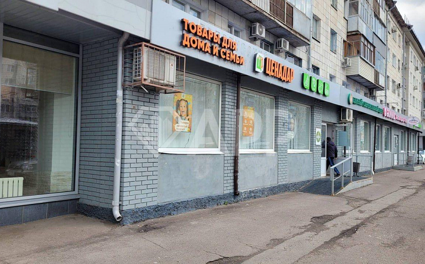 Торговая площадь 110м² на хорошем трафике фото