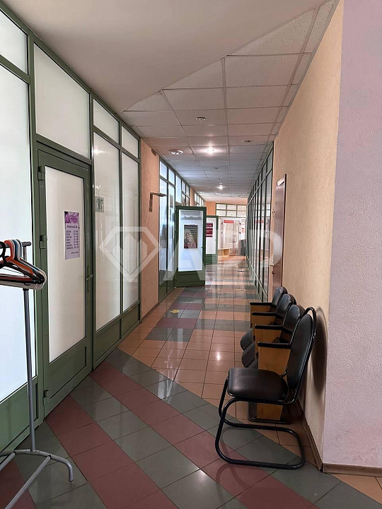 Продам офисный центр фото