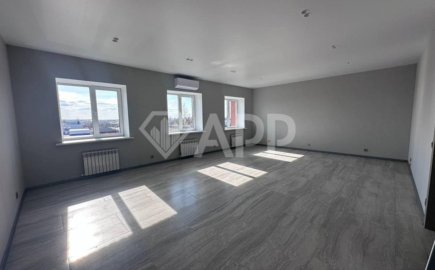 Сдам офисное помещение, 300 м² фото