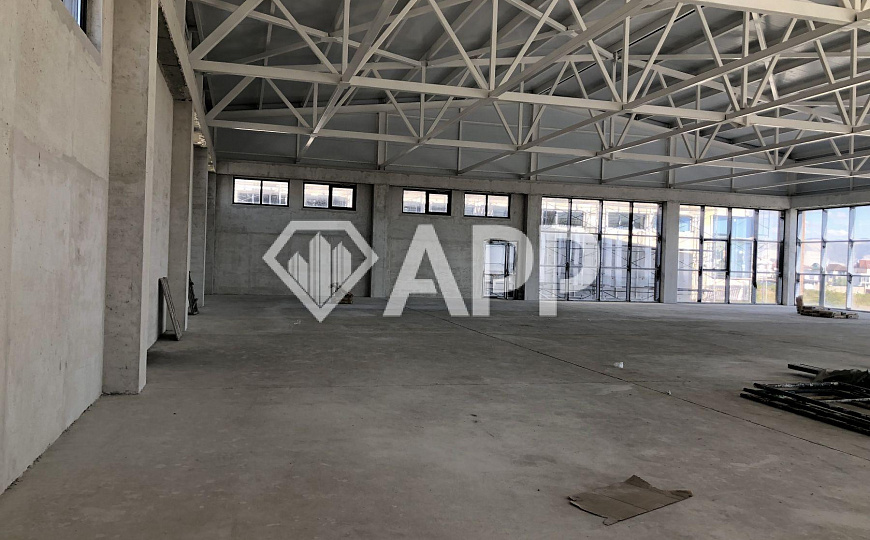 Сдам помещение свободного назначения, 705 м² фото