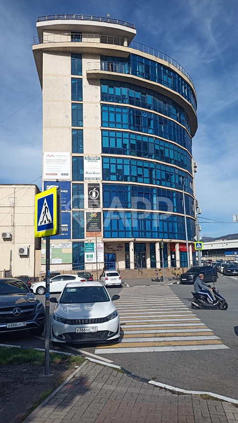 Сдам офисное помещение, 82 м² фото