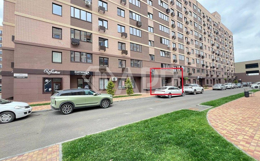 Сдаю торговое помещение, 32,6 м² фото