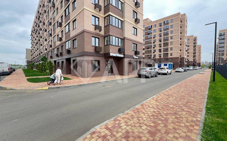 Сдаю торговое помещение, 32,6 м² фото
