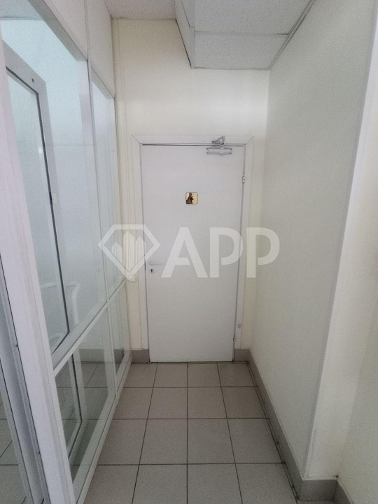 Офис 84м² в административном здании фото