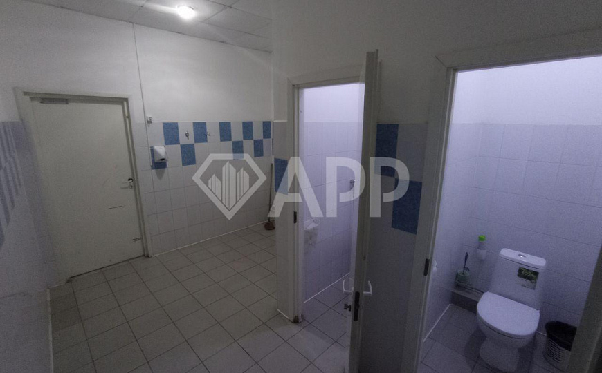 Офис 84м² в административном здании фото