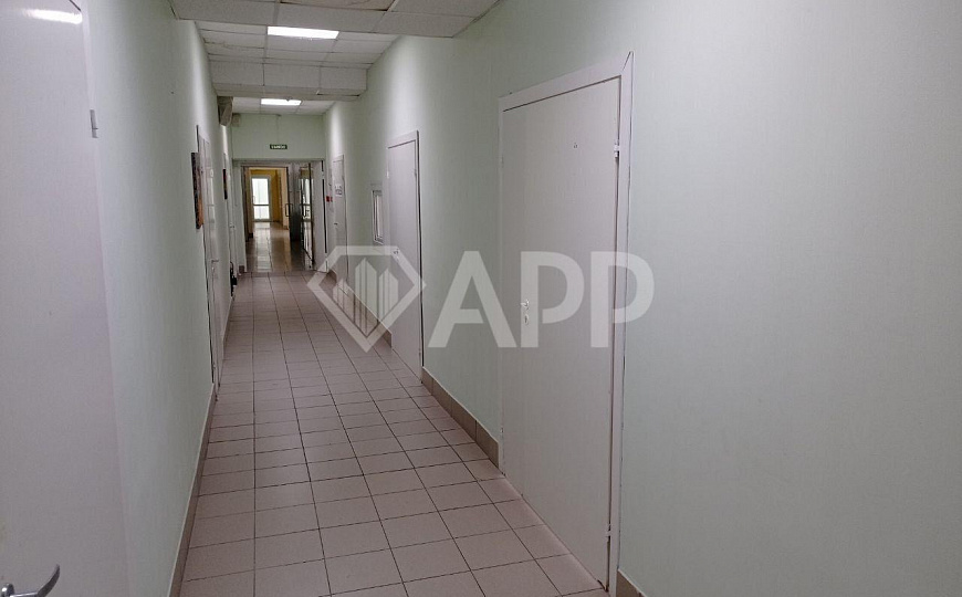 Офис 84м² в административном здании фото