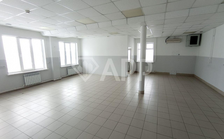 Офис 84м² в административном здании фото