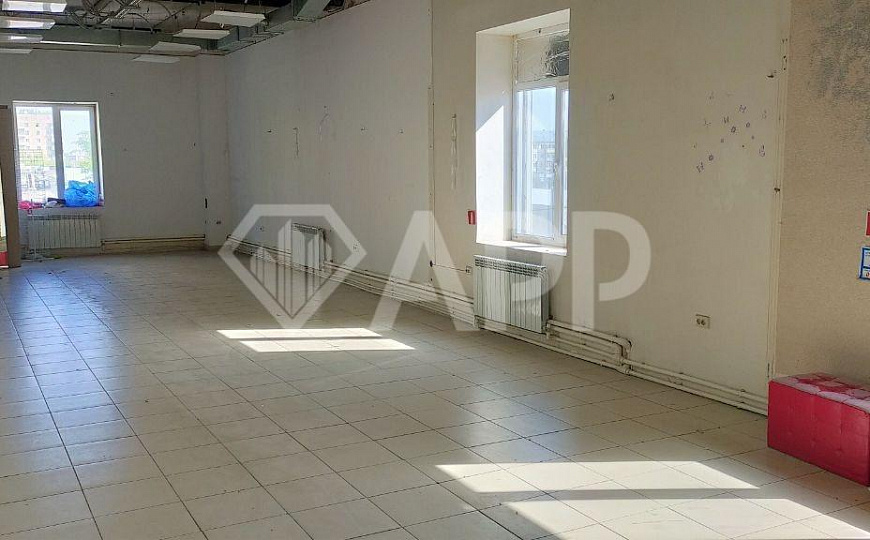 Офис 84м² в административном здании фото