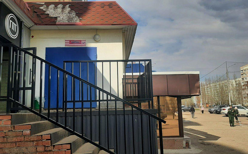 Помещение свободного назначения на Артема 140 фото