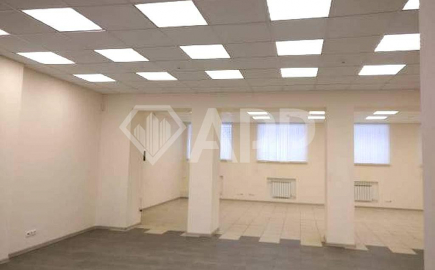 Ул. Декабристов Торговая площадь 160м²  на хорошем трафике фото