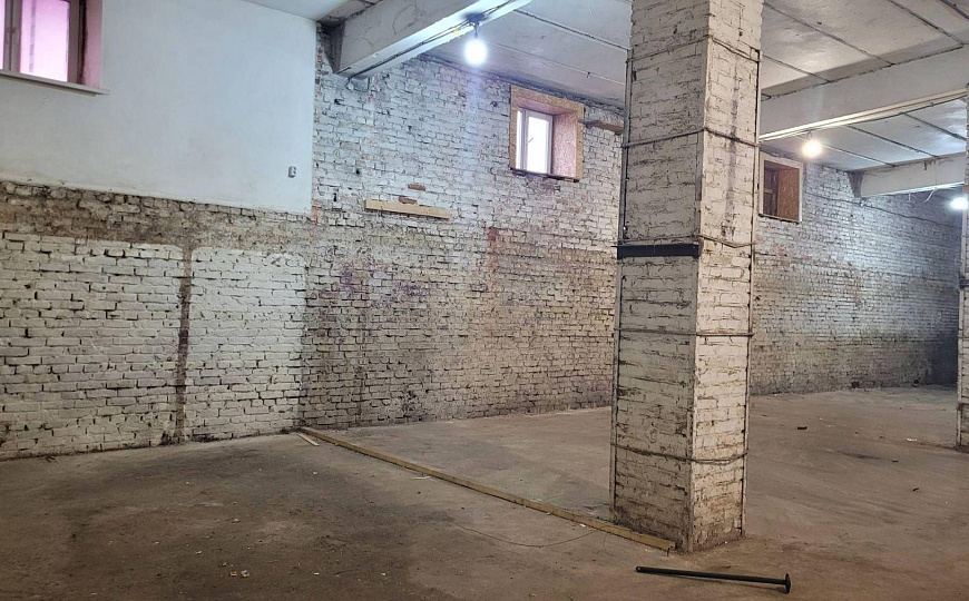 Продается склад 1427м² ул. Гвардейская 53 фото