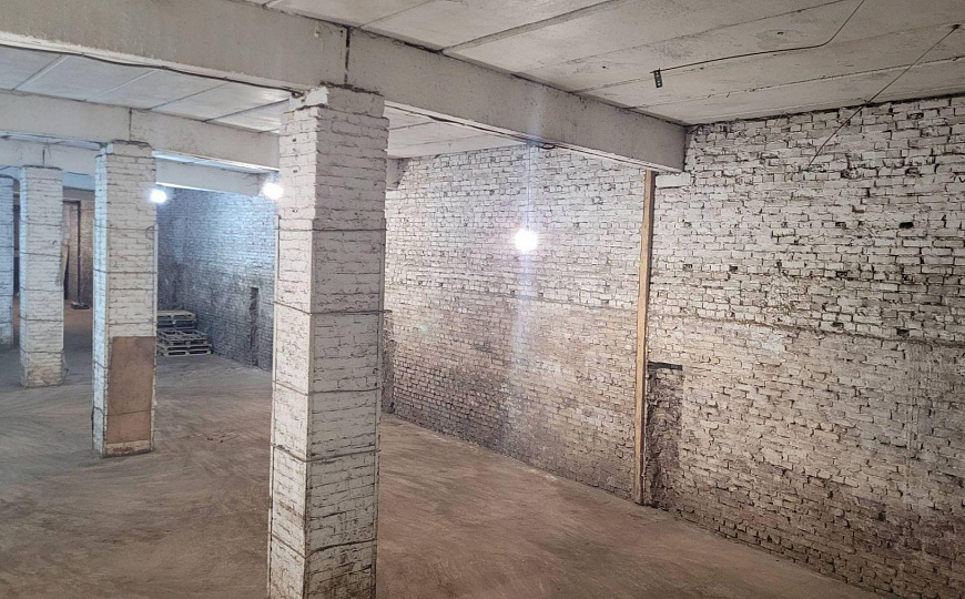 Продается склад 1427м² ул. Гвардейская 53 фото