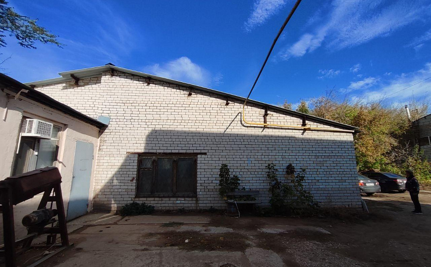 Производственное помещение, 2 100 м² фото
