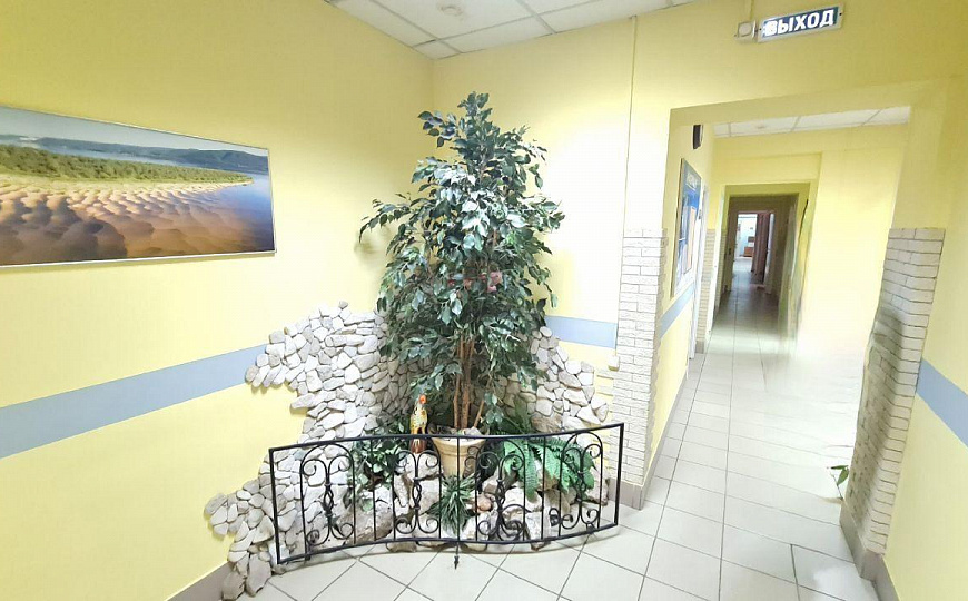 Сдаю офисное помещение в спальном районе фото