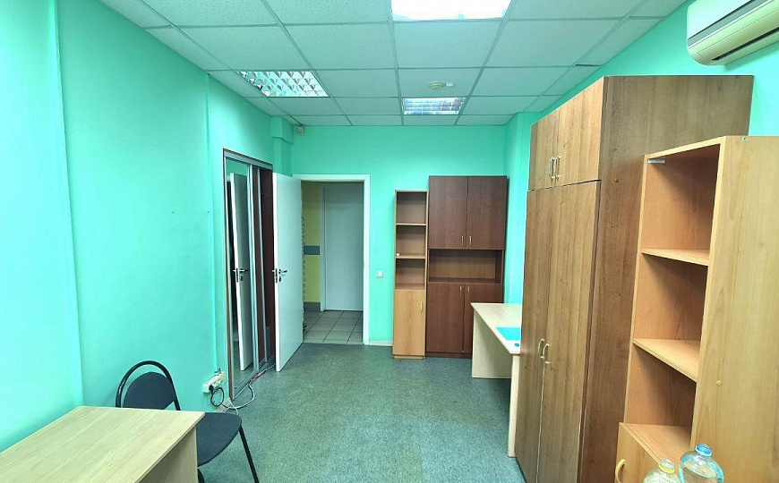 Сдаю офисное помещение в спальном районе фото