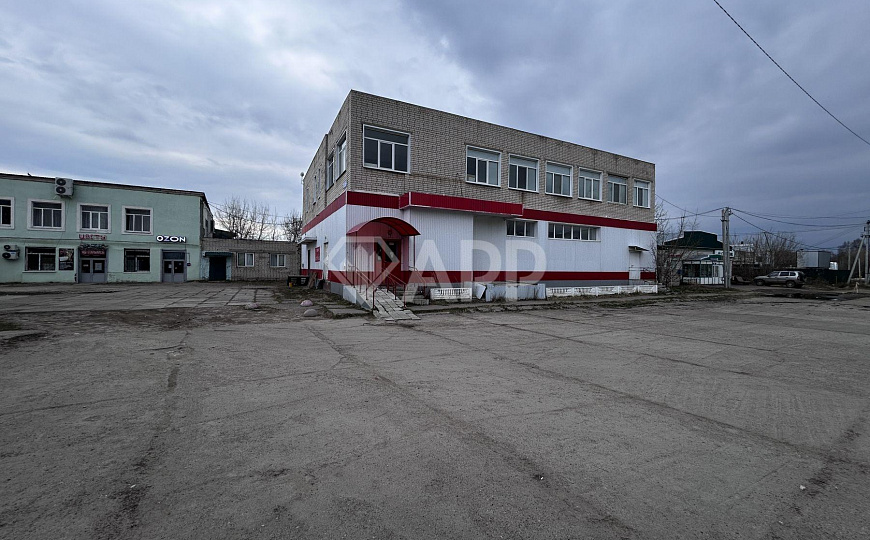 Помещение свободного назначения на первой линии трассы фото