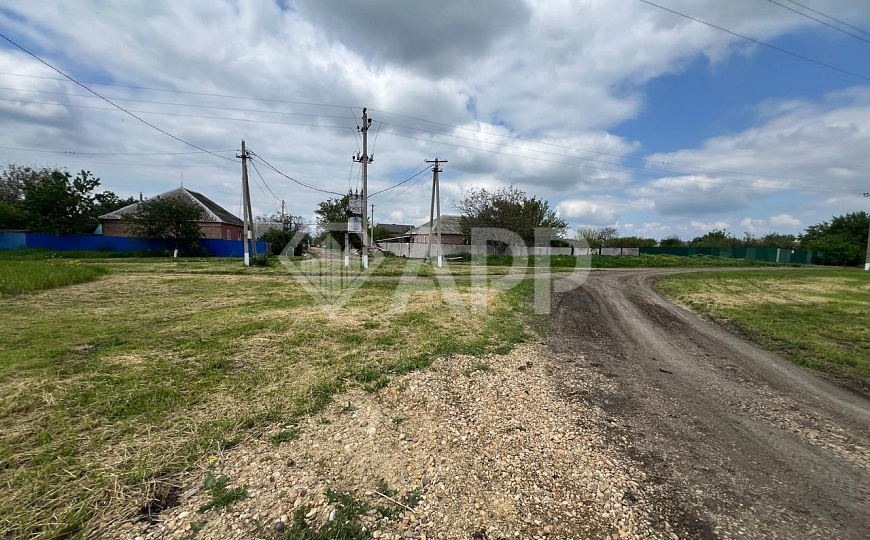 Продам производственно-складское помещение, общей площадью 2 446 м² и зем. участком 1.2 ГА. фото