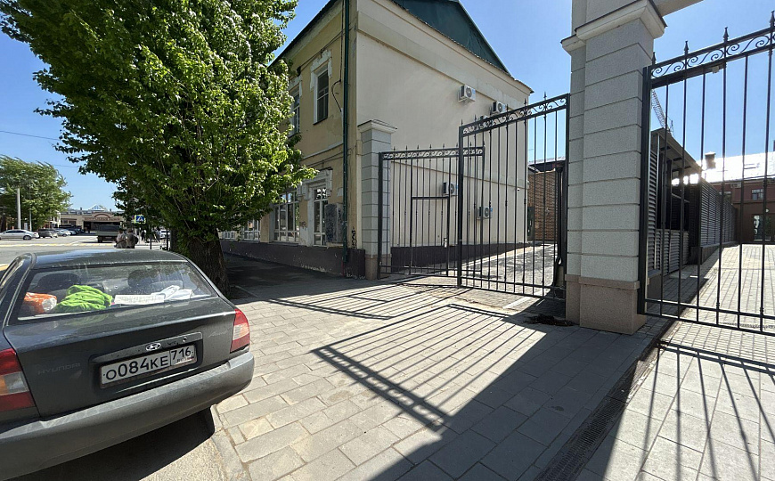Сдам помещение с террасой на трафике фото