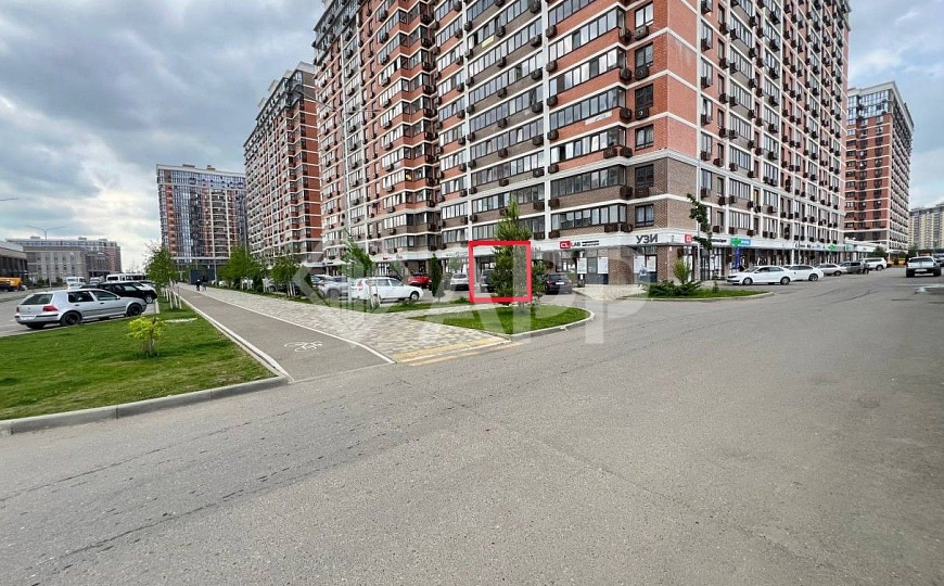 Сдаю торговое помещение, 78 м² фото
