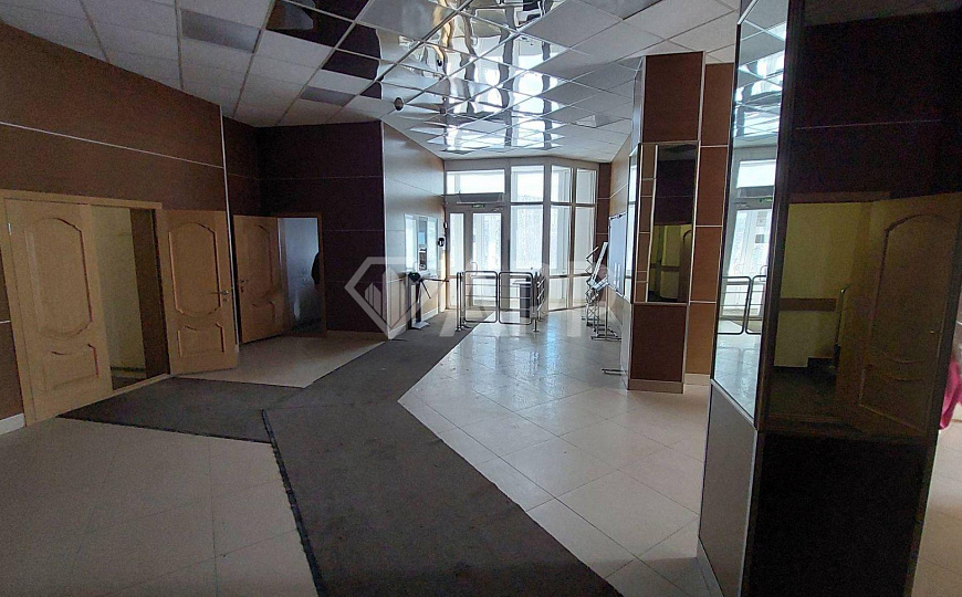 Продам помещение свободного назначения, 850 м² фото