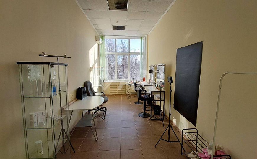 Продам помещение свободного назначения, 850 м² фото