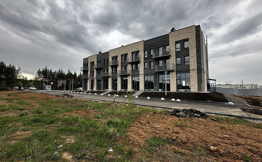 Продаю нежилые коммерческие помещения 120 м²  в новом ЖК "Жемчужина"  фото