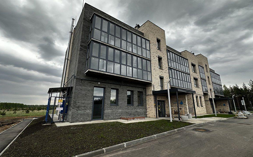 Продаю нежилые коммерческие помещения 120 м²  в новом ЖК "Жемчужина"  фото