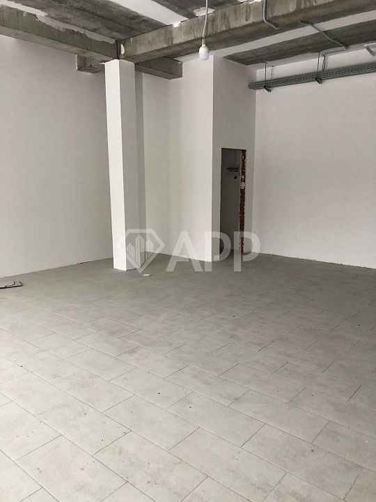 Сдаются два помещения в новом ТЦ по 55 м² фото