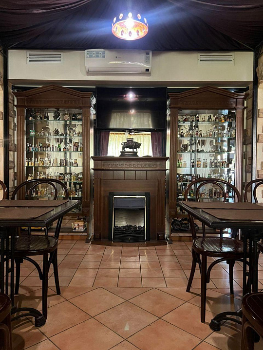 Кафе в центре. 102 м² фото