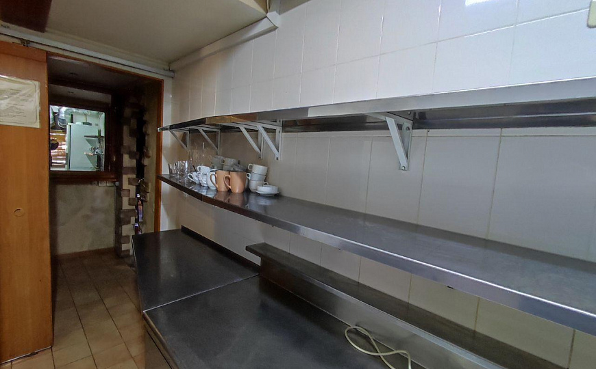Кафе в центре. 102 м² фото