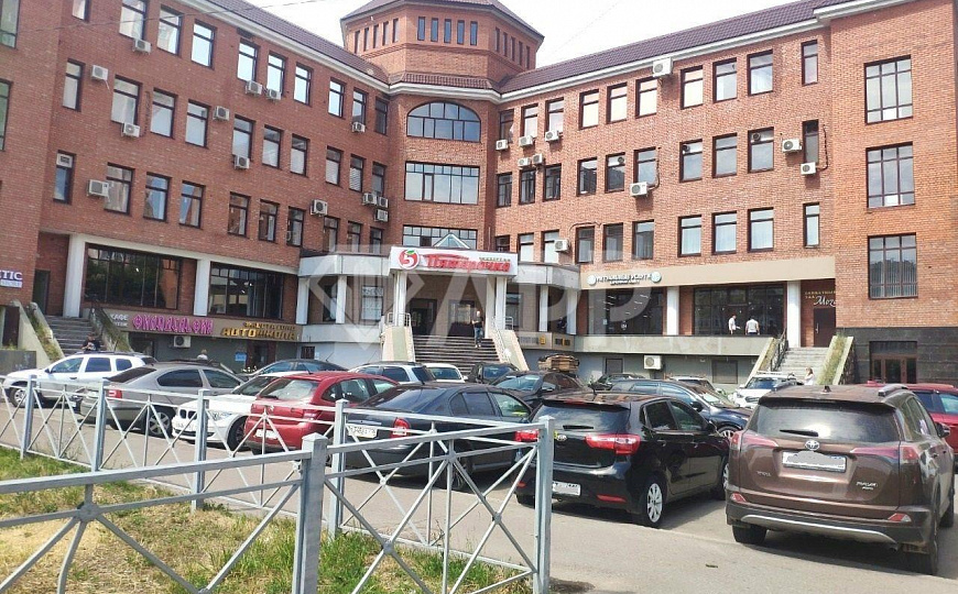 Помещение на 1 линии, 236м² фото