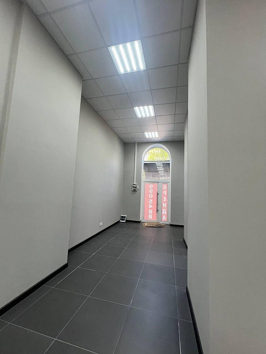Аренда помещения свободного назначения 70 м2. фото