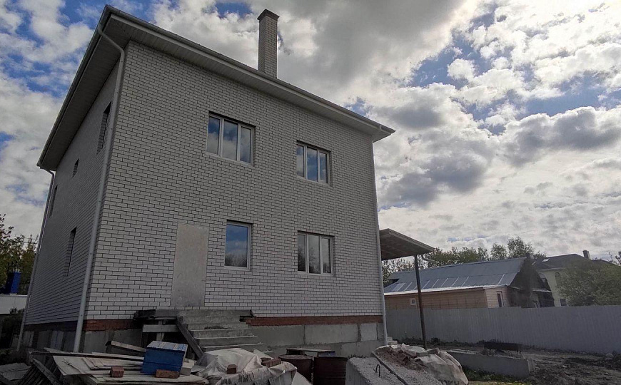 Сдам в аренду здание (ПСН 400 м²) с земельным участком фото