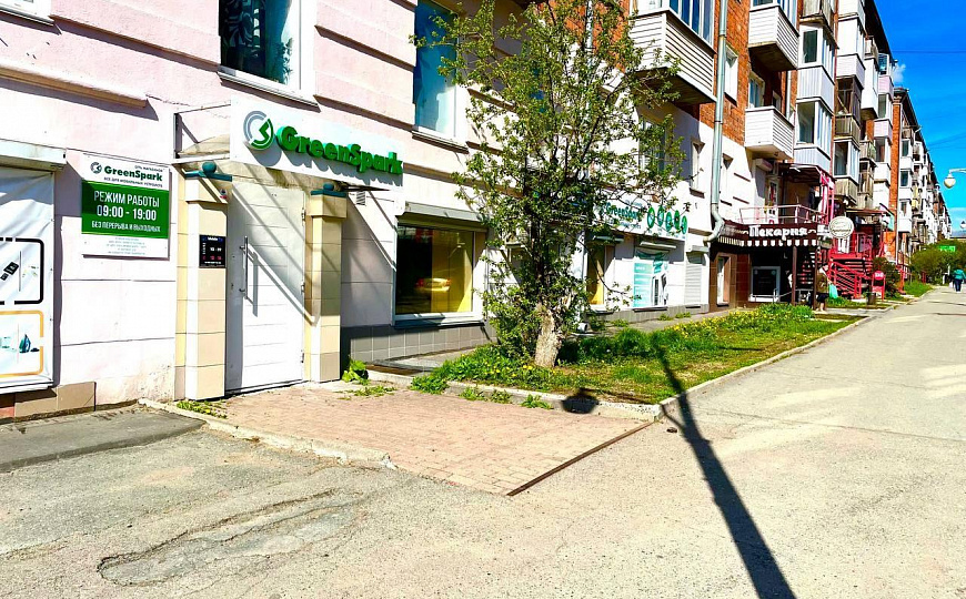Сдам помещение свободного назначения 92 м² в центре города фото