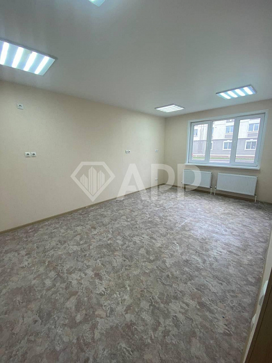 Помещения в ЖК «Светлый» 1 этаж 40-80м² фото