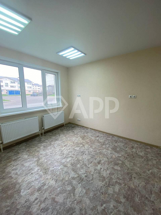 Помещения в ЖК «Светлый» 1 этаж 40-80м² фото