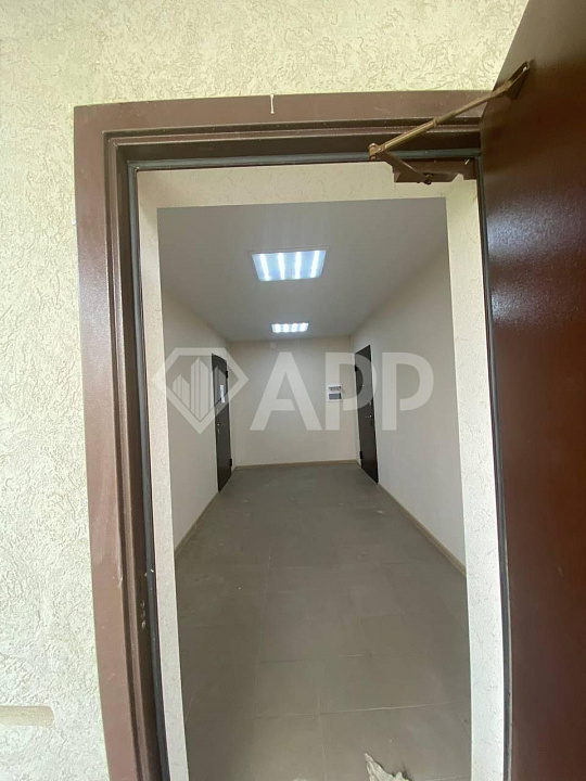 Помещения в ЖК «Светлый» 1 этаж 40-80м² фото