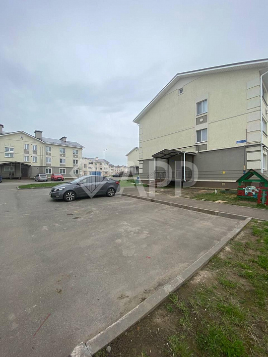 Помещения в ЖК «Светлый» 1 этаж 40-80м² фото