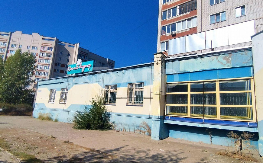 Торговые площади в аренду на центральной улице города Волжск фото
