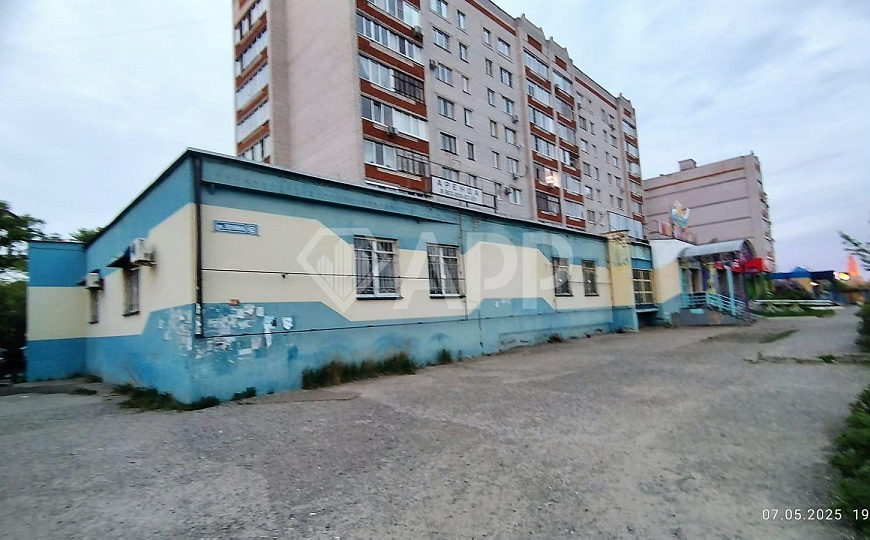 Торговые площади в аренду на центральной улице города Волжск фото