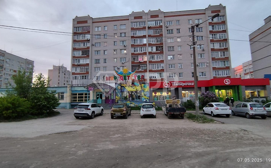 Торговые площади в аренду на центральной улице города Волжск фото