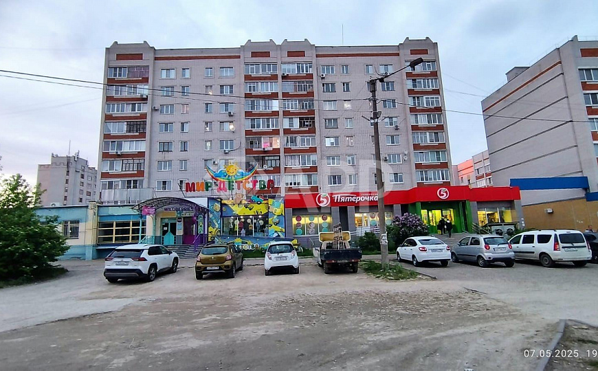 Торговые площади в аренду на центральной улице города Волжск фото