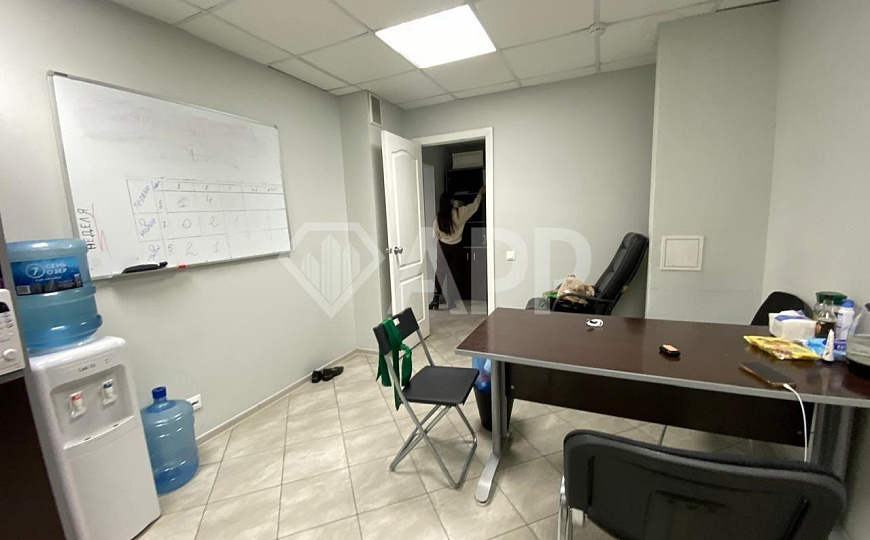 Торговое помещение е на высоком трафике, 57,5 м² фото